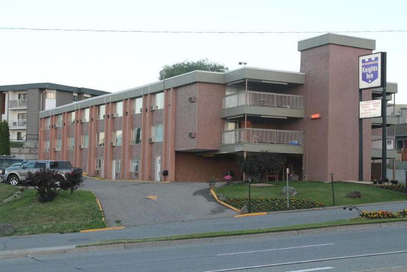 Knights Inn Kamloops Esterno foto